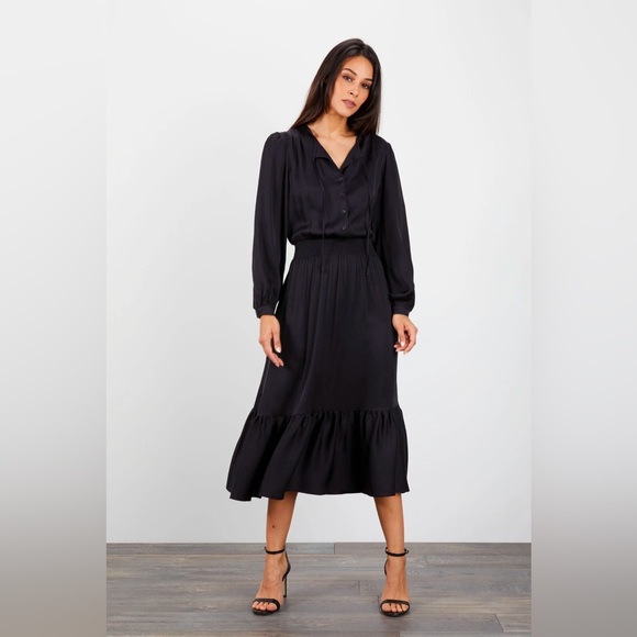 TuckerNYC Dresses & Skirts - Tucker NYC Juliette Dress
Winter Waves